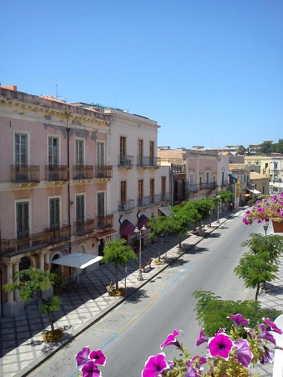 L'Alberghetto Milazzo Exterior photo